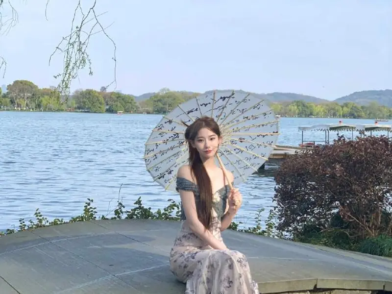 晚风收音机影片卡